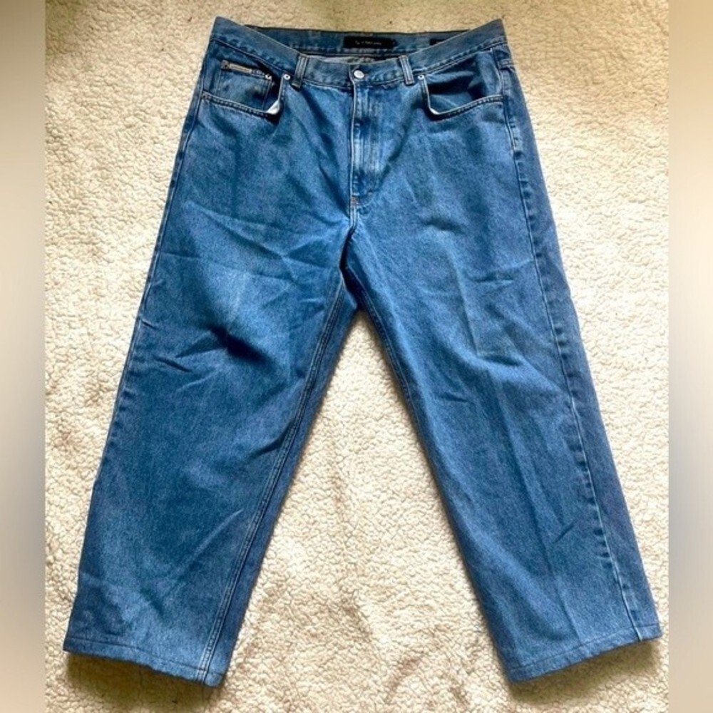Calvin Klein Jeans Brand Easy Fit size W38xL27.5